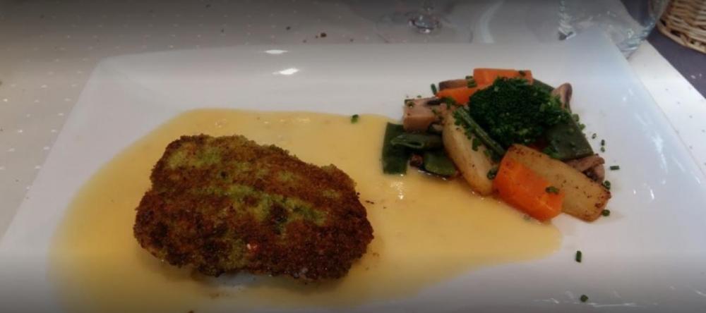 viande pannée et légumes