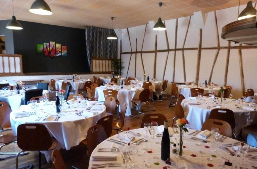 salle de réception près de Chatillon-Coligny 